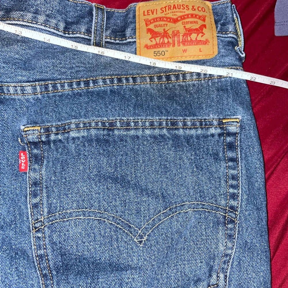 W44, L30 Blue Jeans Levi’s 550 Style